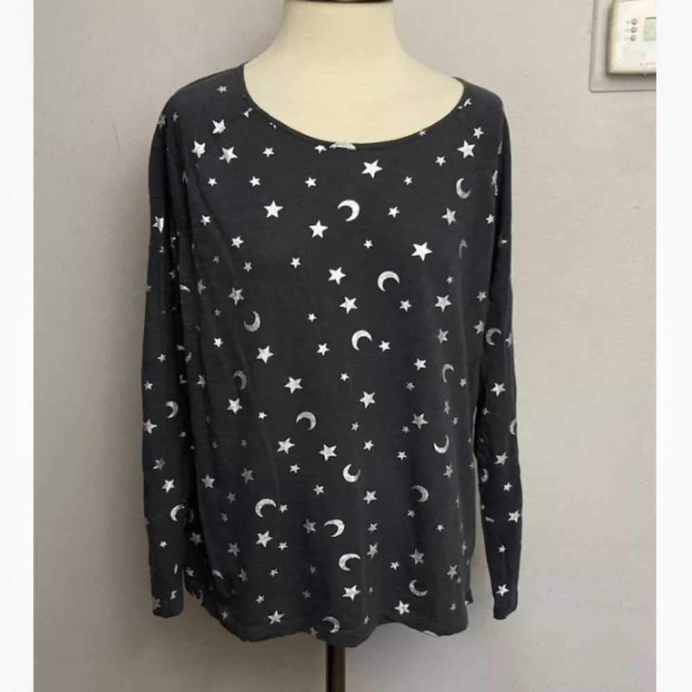 8-2 Ann Taylor LOFT gray T Shirt Top Moons Stars Large Novelty